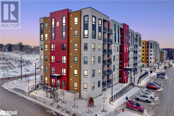 10 CULINARY Lane Unit# 608, Barrie