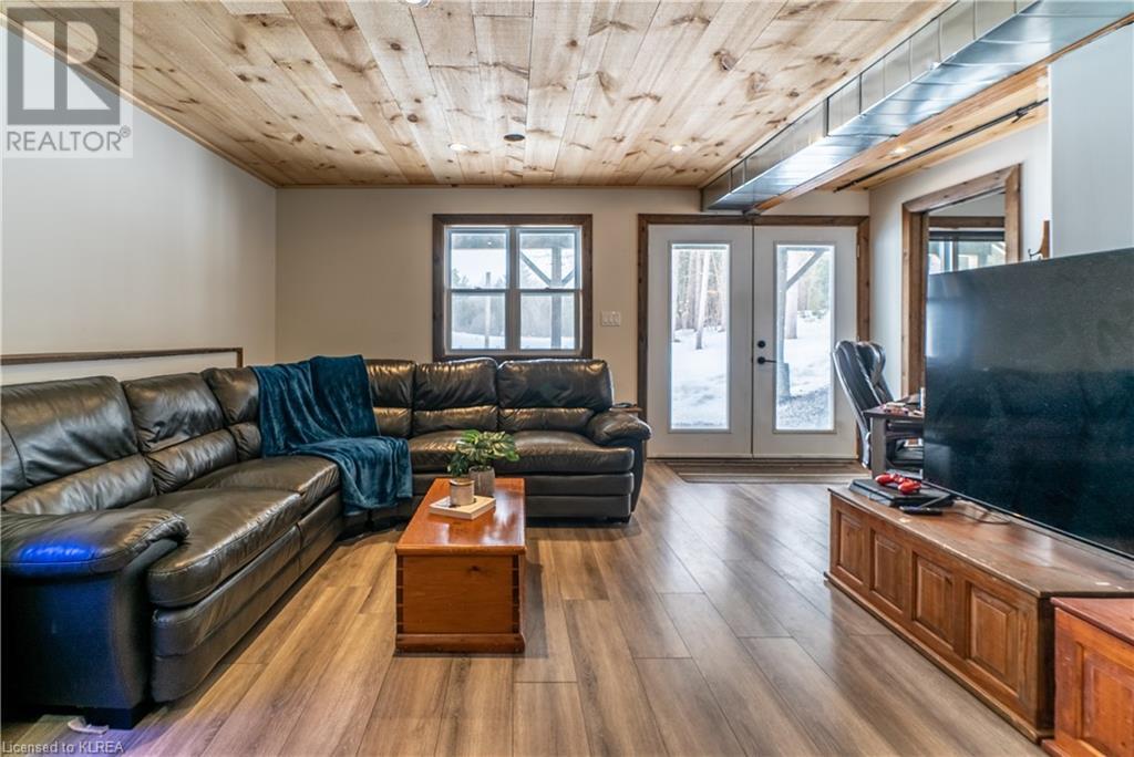 Listing 40380057 - Large Photo # 29