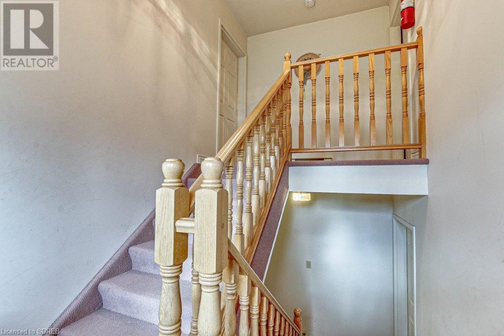 Listing 40380152 - Large Photo # 3
