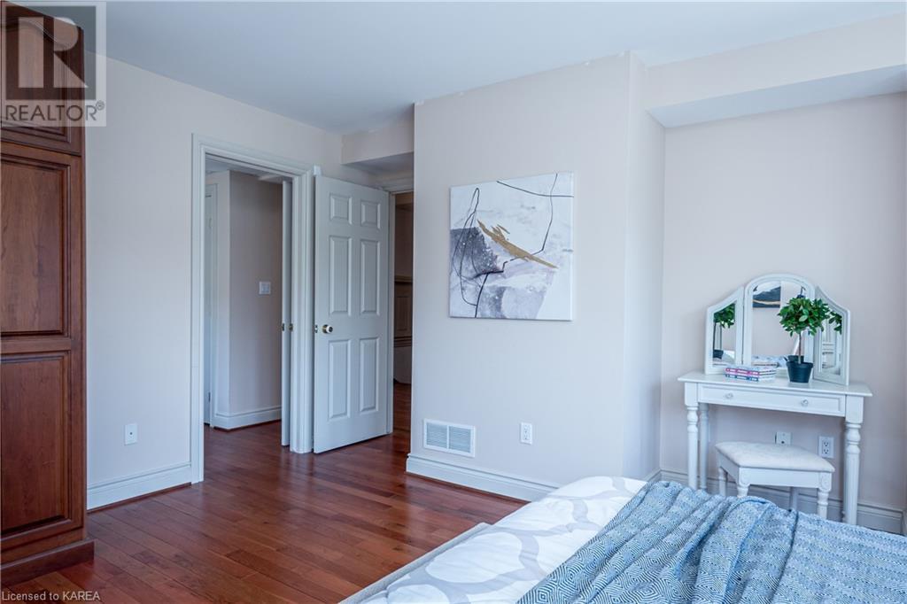Listing 40380200 - Large Photo # 6