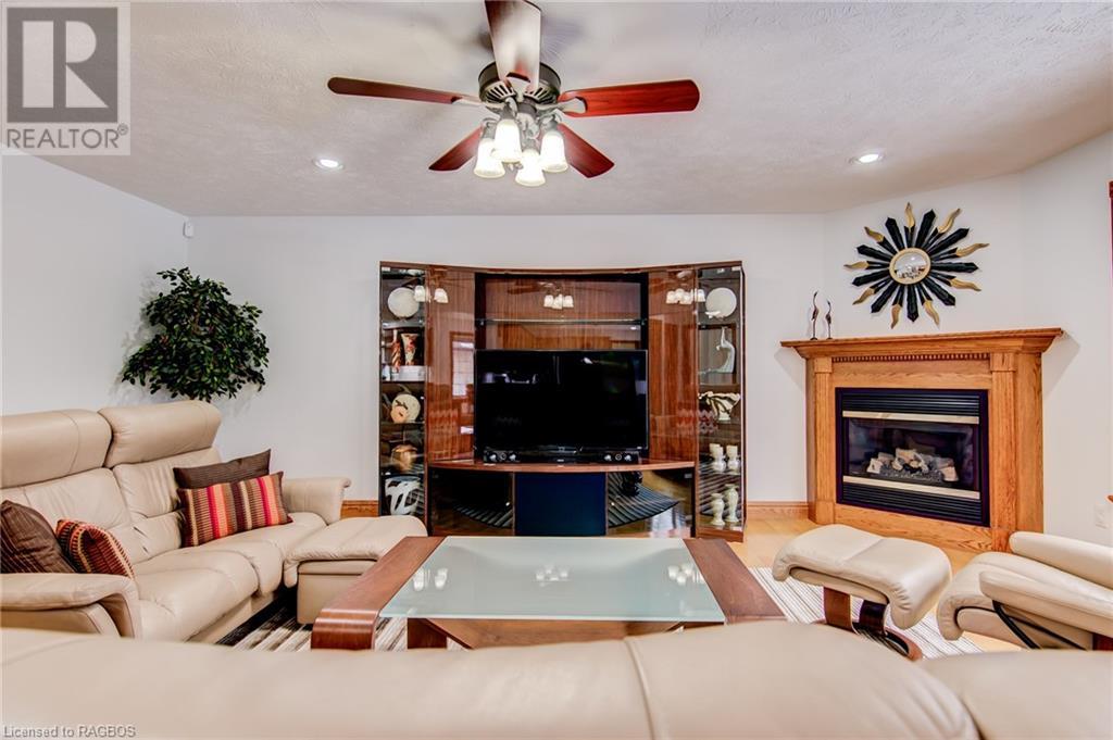 Listing 40380261 - Large Photo # 18