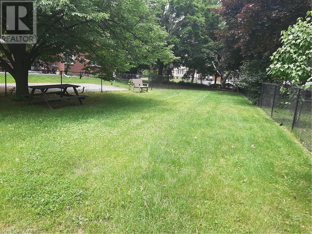 Listing 40380385 - Large Photo # 7