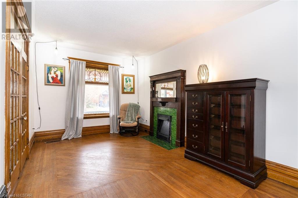 Listing 40380632 - Large Photo # 9