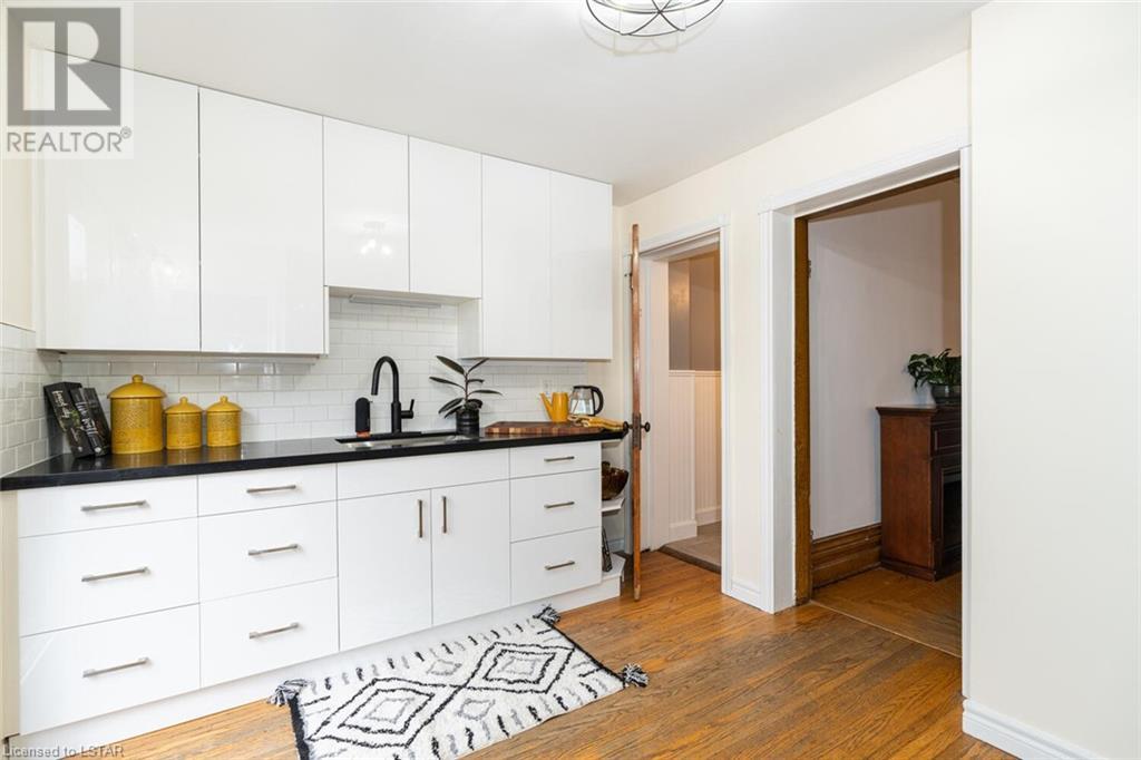 Listing 40380632 - Large Photo # 15