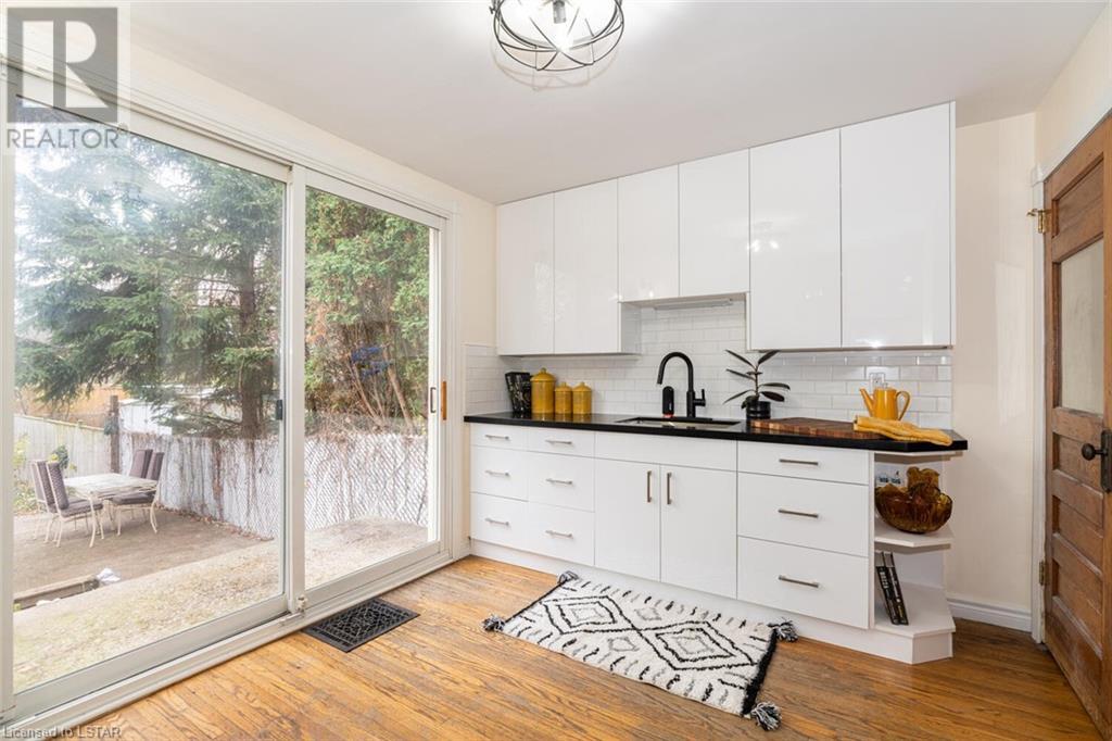 Listing 40380632 - Large Photo # 16