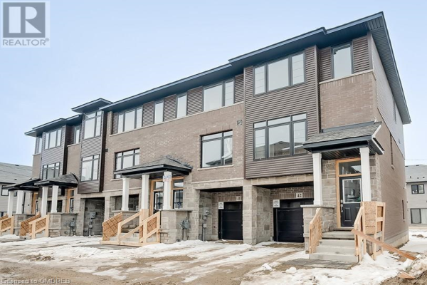 461 BLACKBURN Drive Unit# 42, Brantford