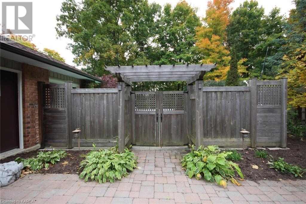 Listing 40380640 - Large Photo # 37