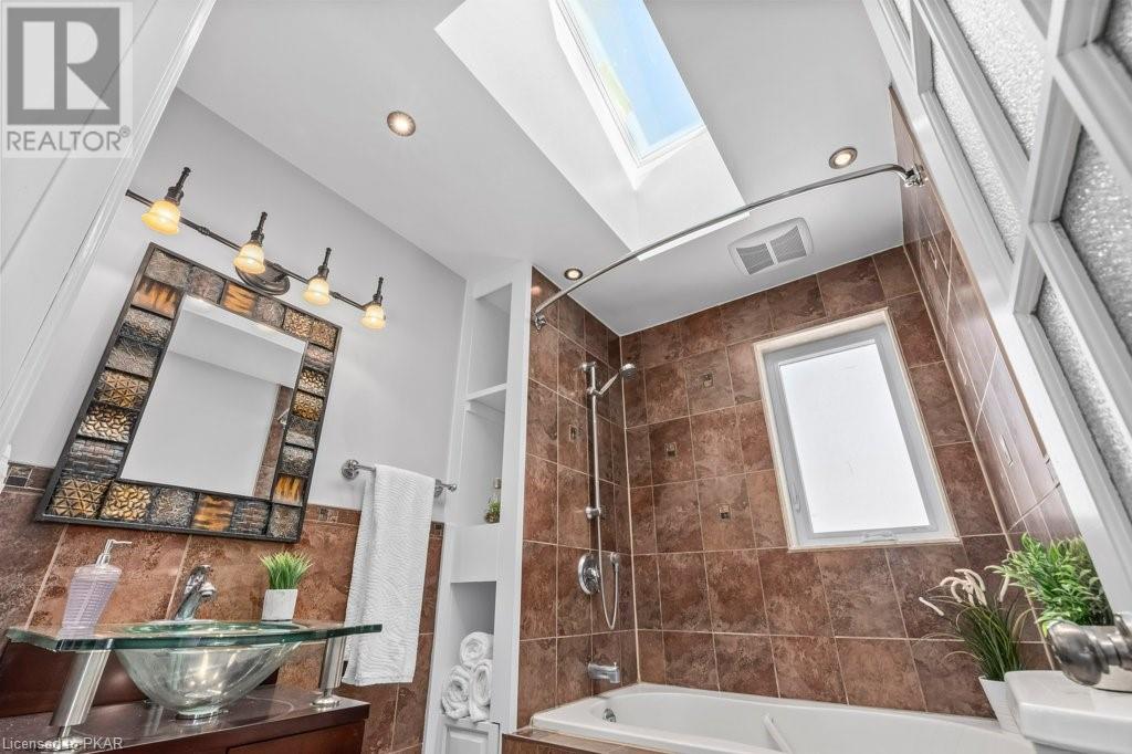 Listing 40380885 - Large Photo # 19