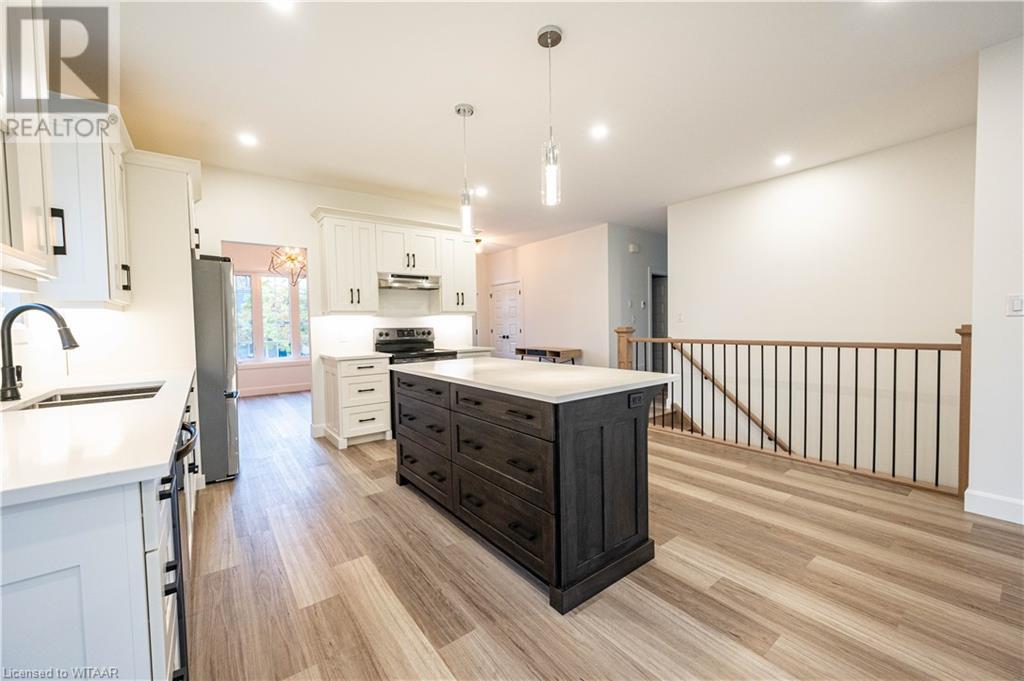 Listing 40380903 - Large Photo # 7