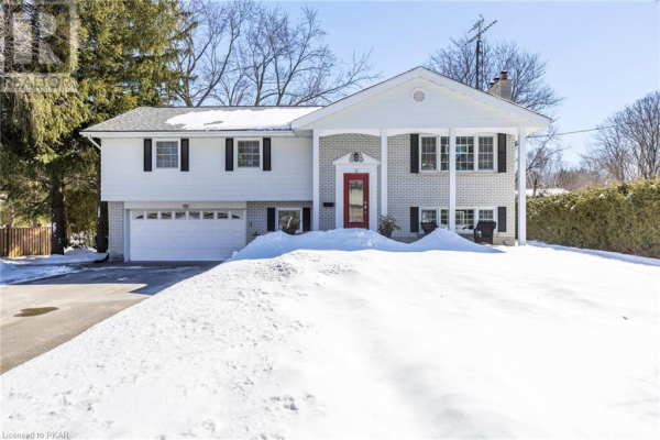 11 KINGSWOOD Drive, Peterborough