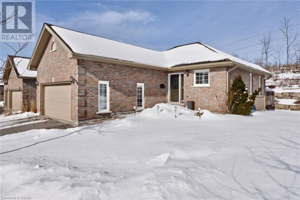 301 CARNEGIE Avenue Unit# 198, Peterborough