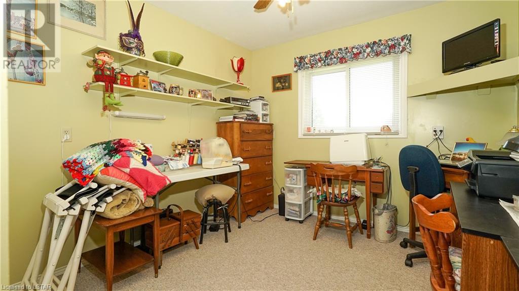 Listing 40381212 - Large Photo # 17