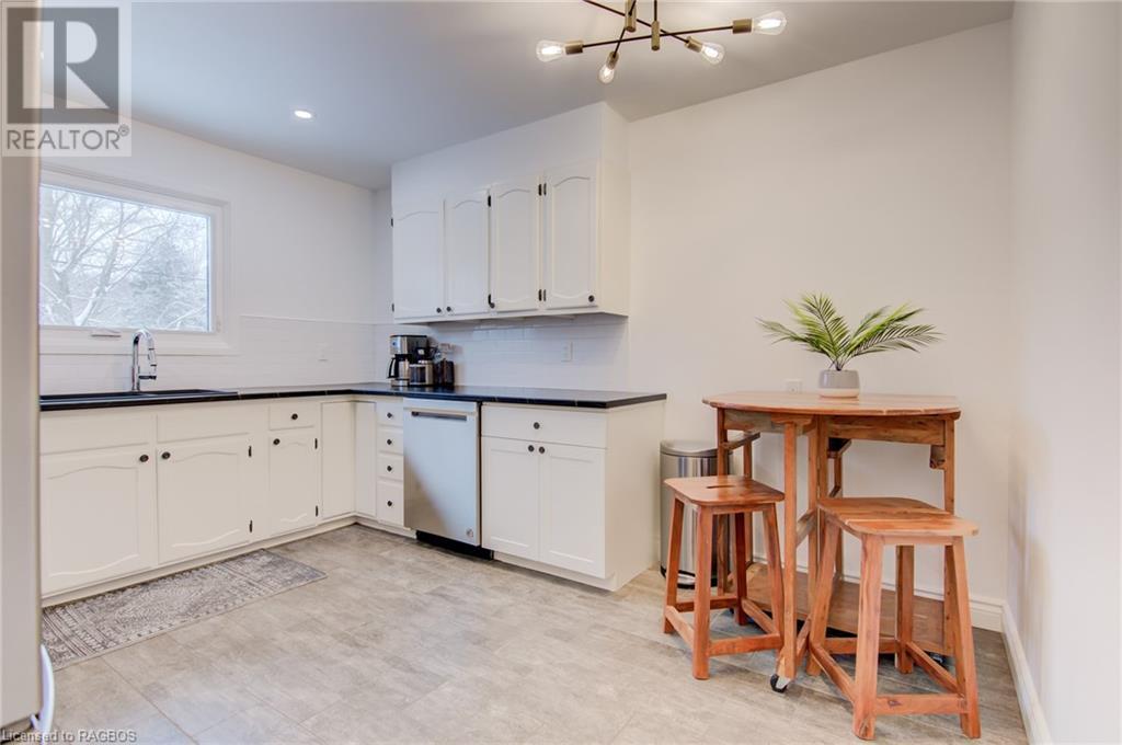 245 4TH Avenue W, Owen Sound