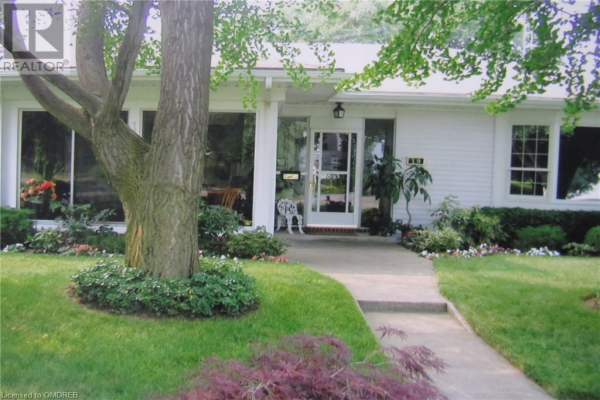 19 GARDEN Drive, Grimsby