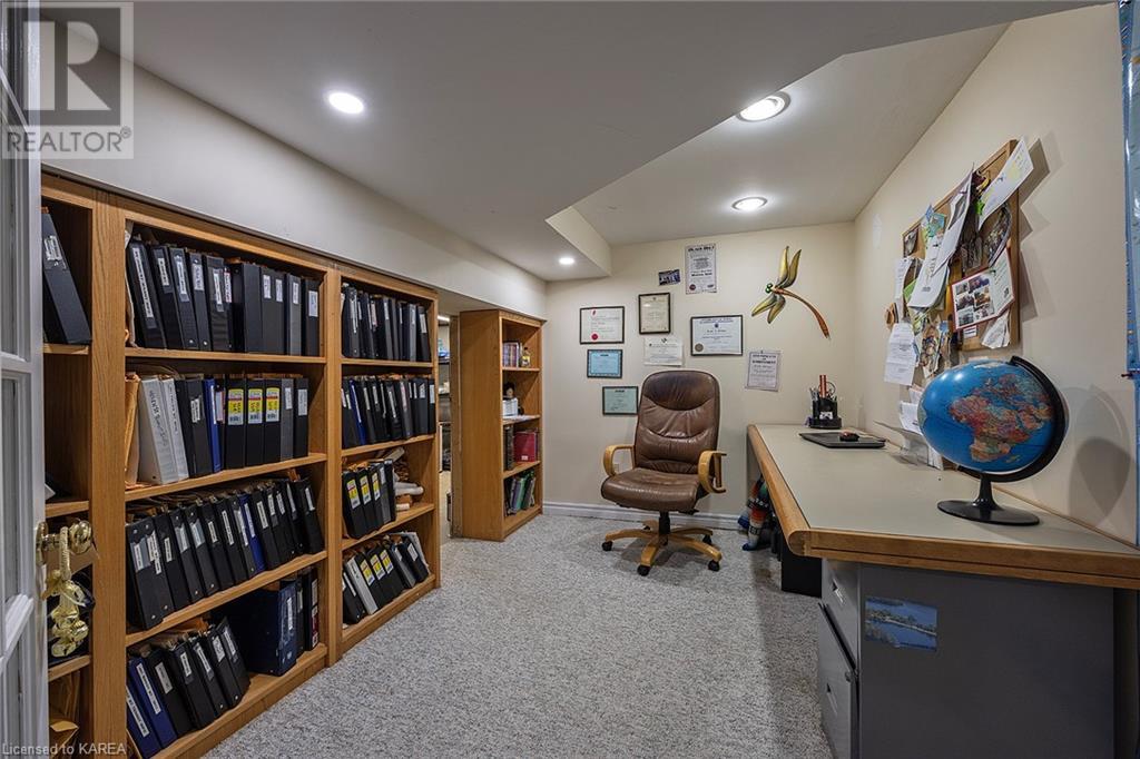 Listing 40381307 - Large Photo # 33