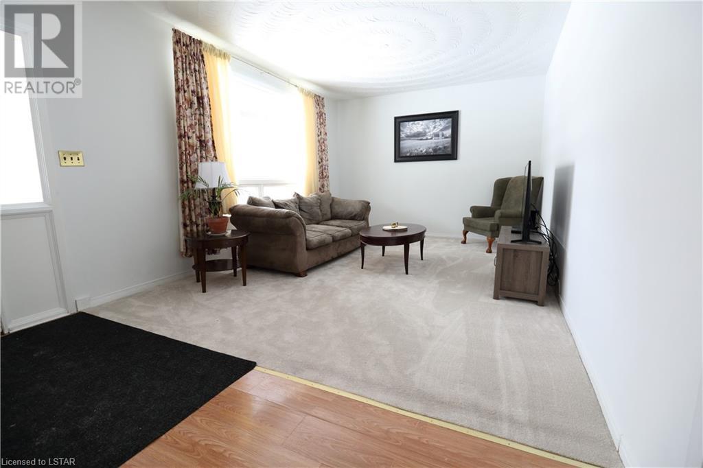 Listing 40381473 - Large Photo # 2