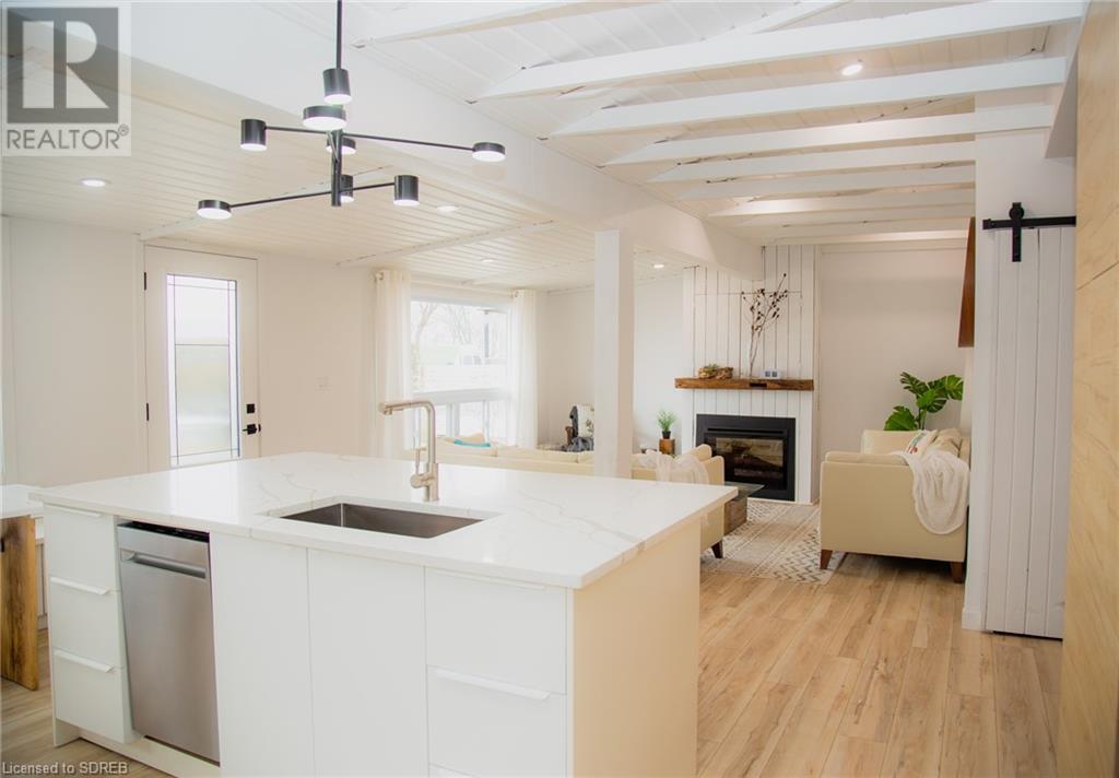 Listing 40381523 - Large Photo # 15