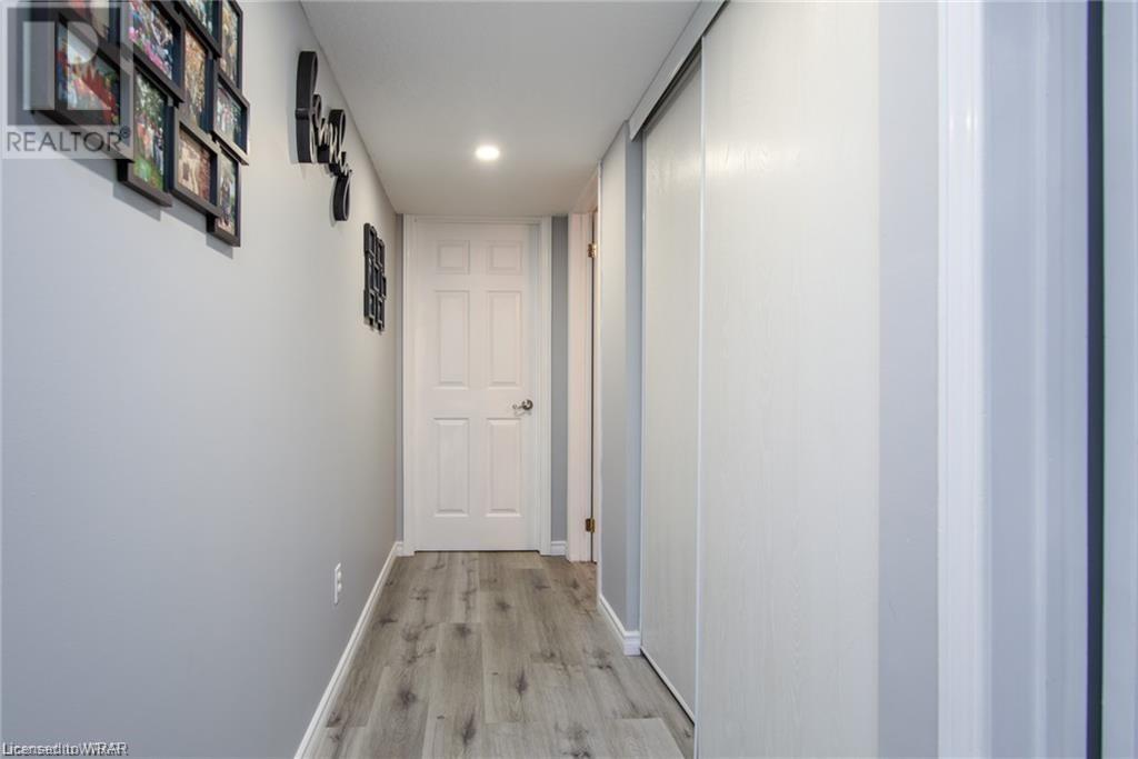 Listing 40382008 - Large Photo # 41