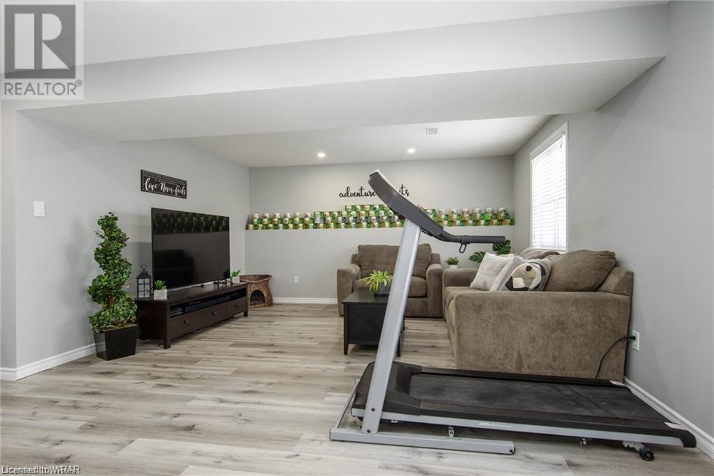 Listing 40382008 - Large Photo # 35