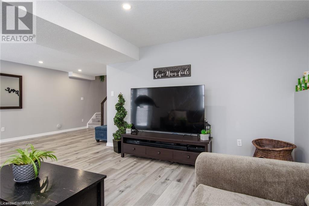 Listing 40382008 - Large Photo # 40