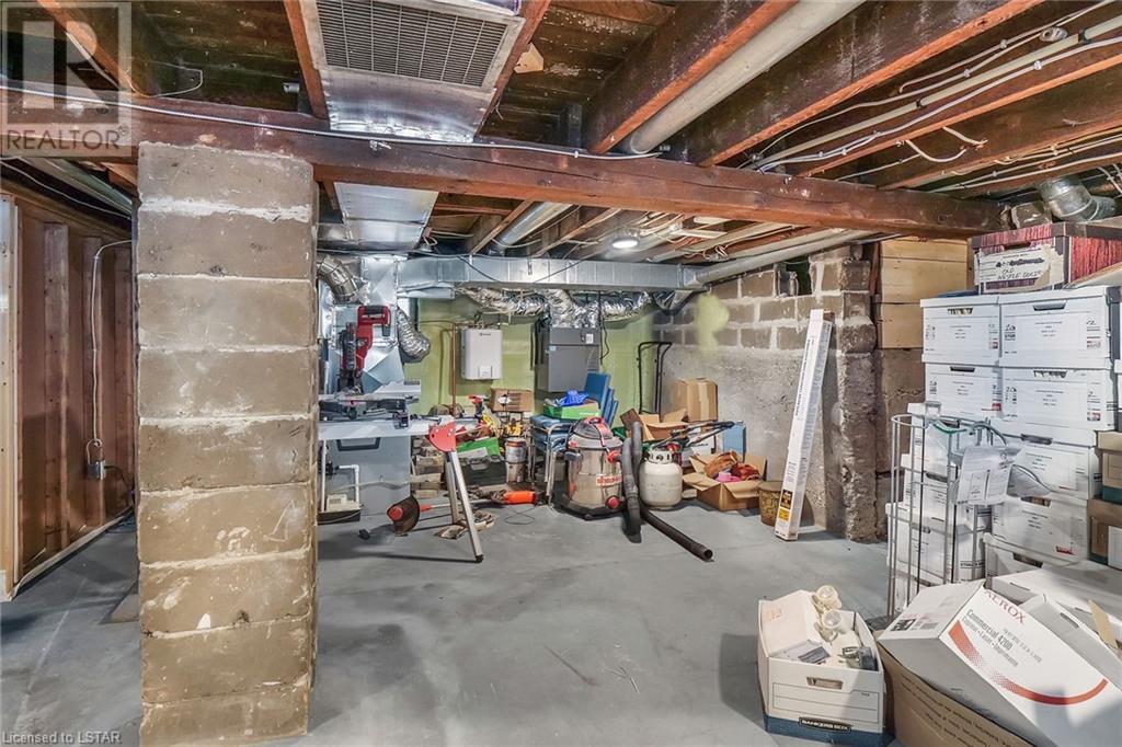 Listing 40382020 - Large Photo # 22
