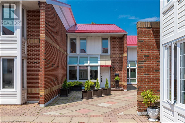 1 PLACE DARMES Unit# 54, Kingston