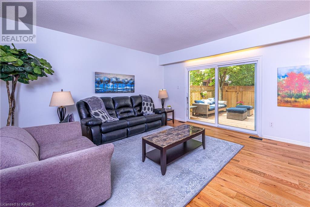 Listing 40382096 - Large Photo # 7