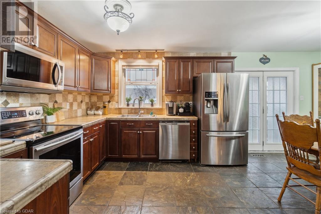 Listing 40382173 - Large Photo # 11