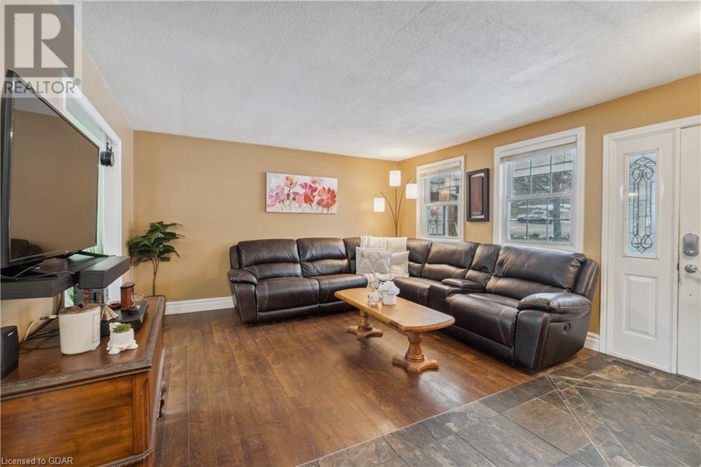 Listing 40382173 - Large Photo # 5