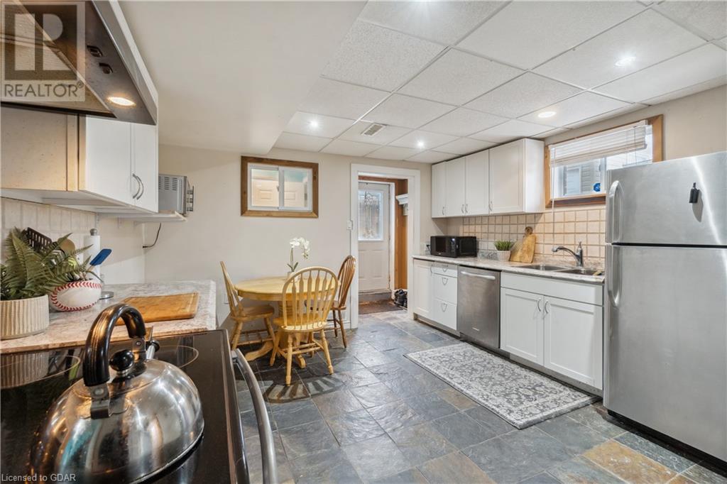 Listing 40382173 - Large Photo # 31