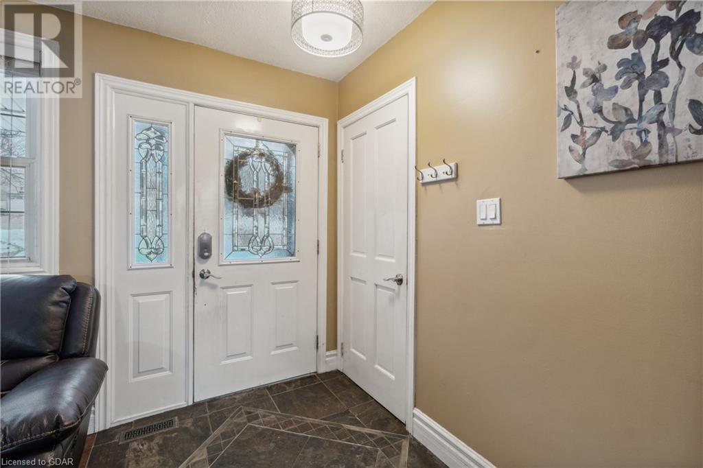 Listing 40382173 - Large Photo # 3