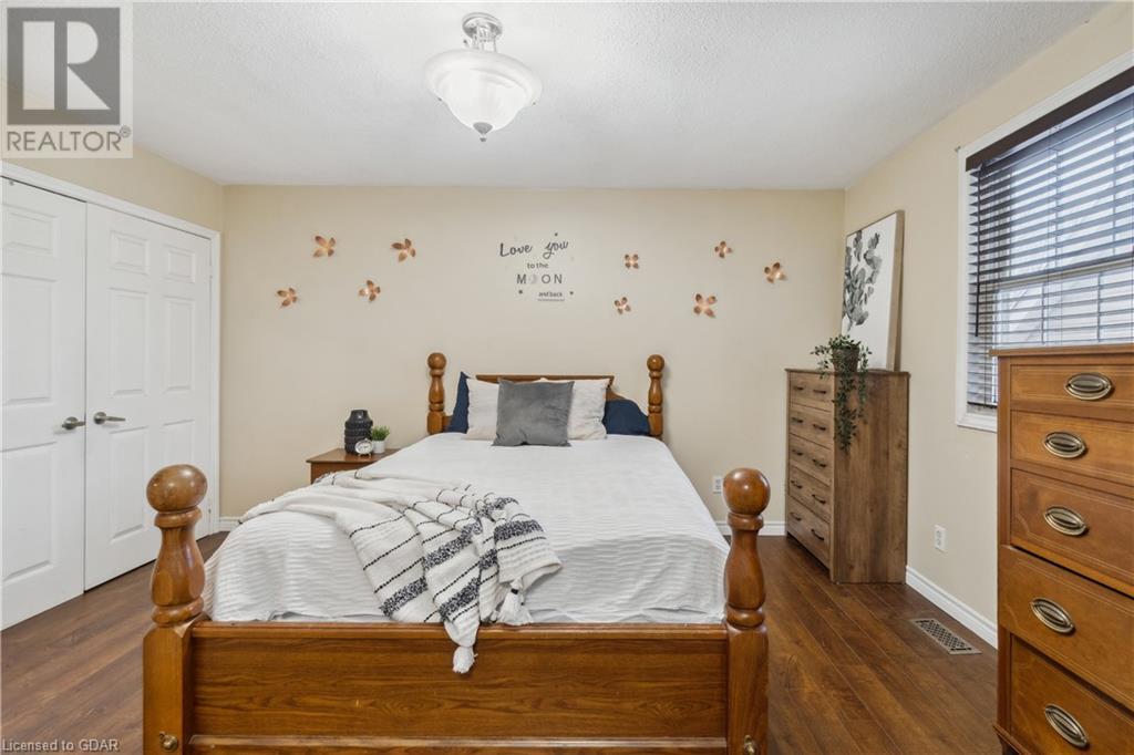 Listing 40382173 - Large Photo # 16