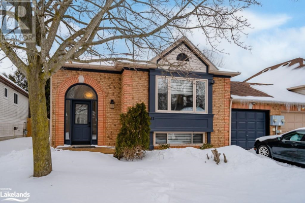 42 HARBOUR Crescent, Wasaga Beach