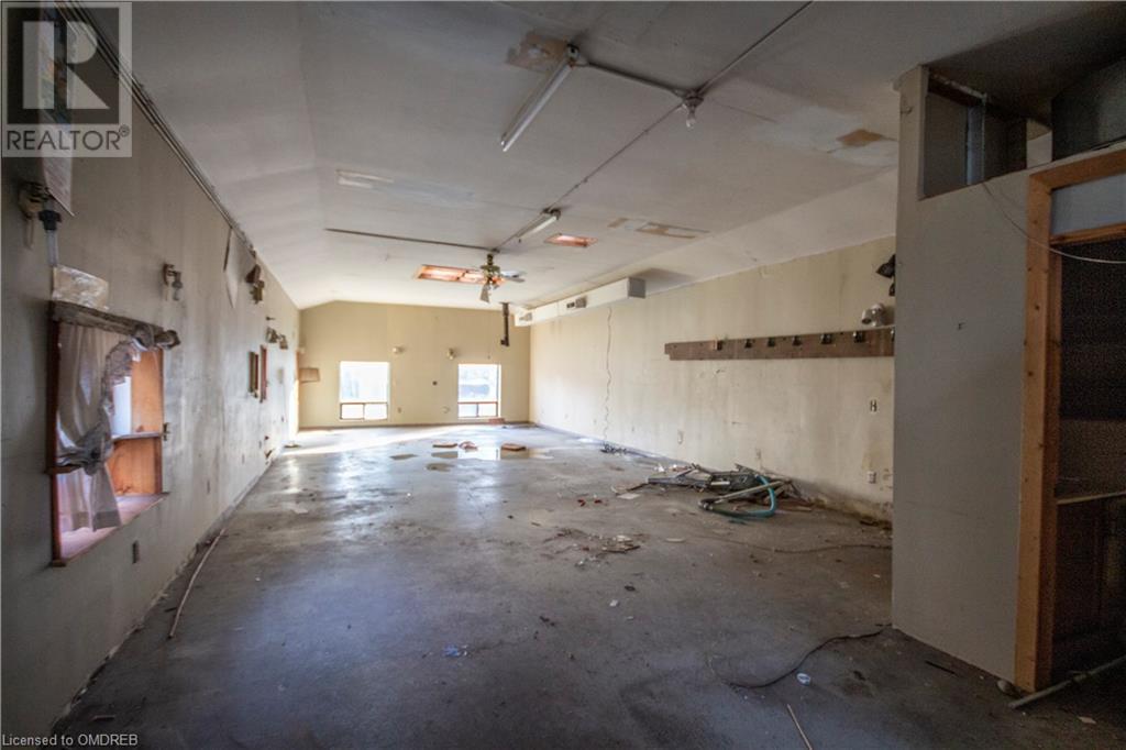 Listing 40382204 - Large Photo # 12