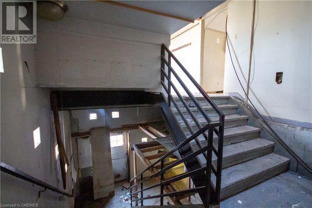 Listing 40382204 - Large Photo # 11
