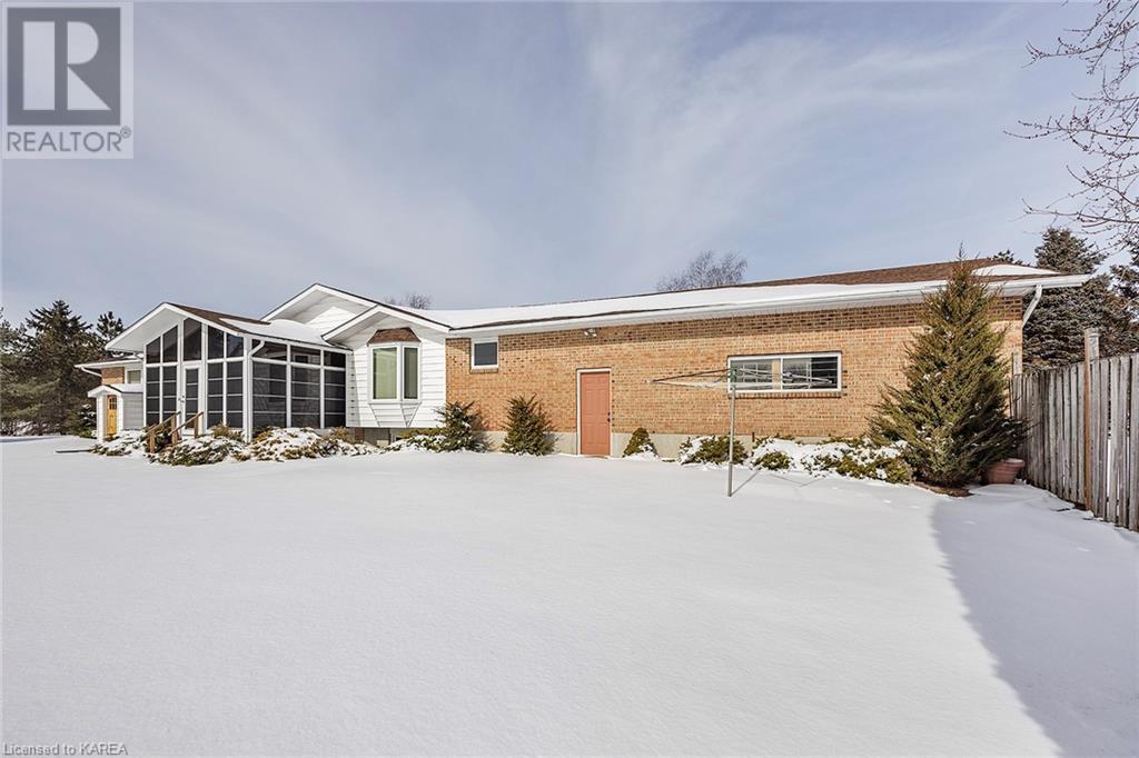 Listing 40382252 - Large Photo # 7