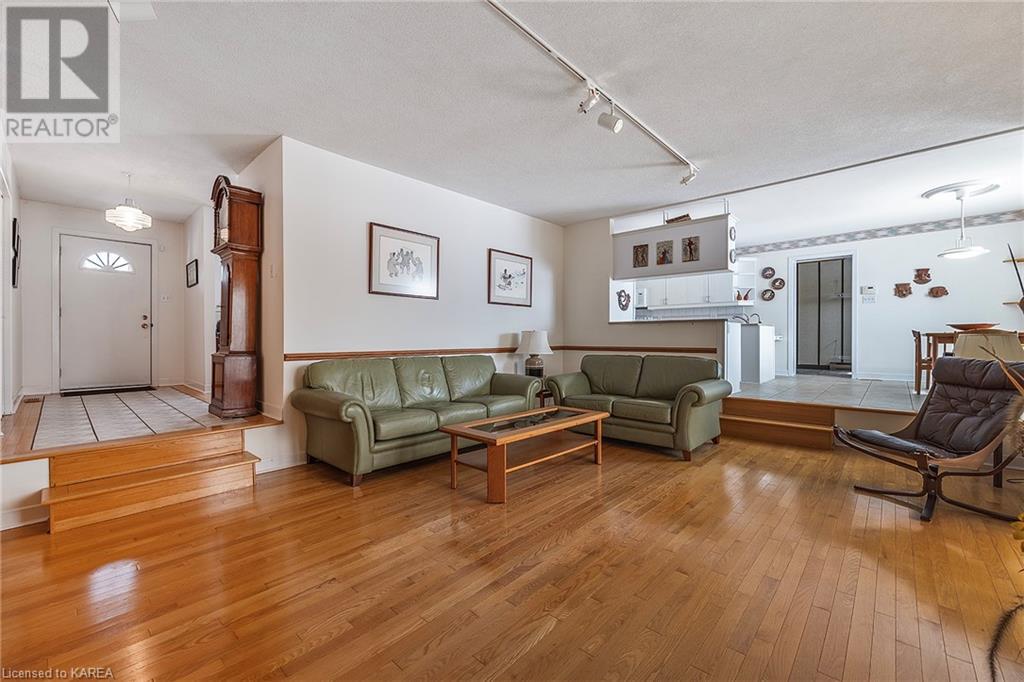 Listing 40382252 - Large Photo # 25