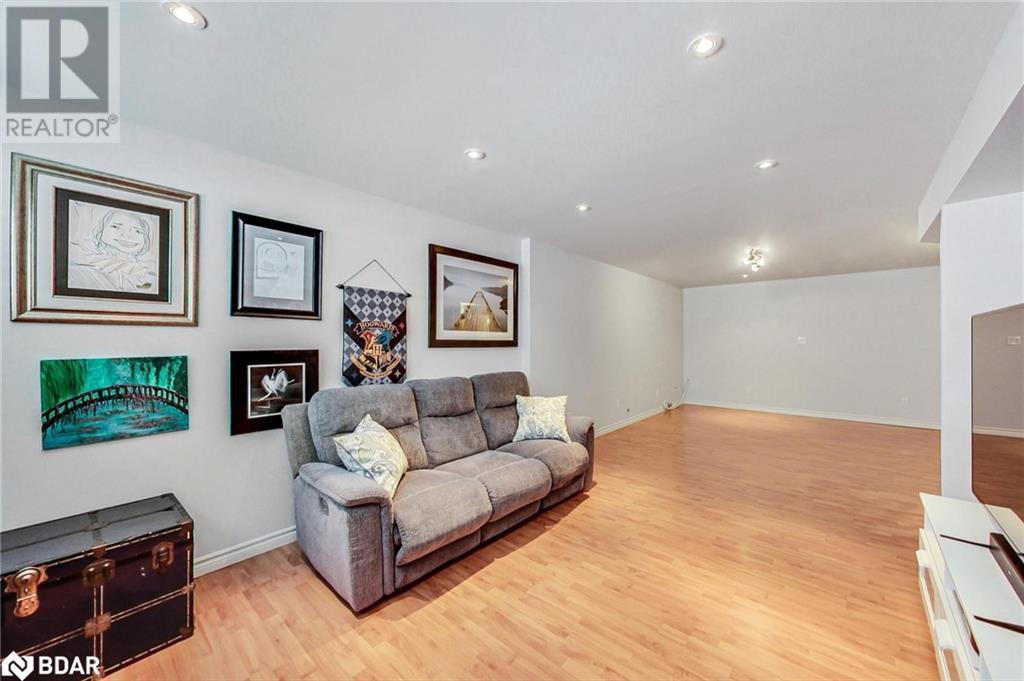 Listing 40382341 - Large Photo # 22