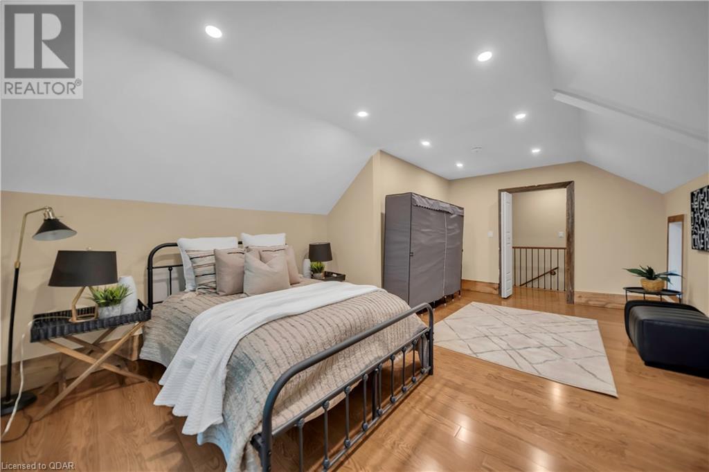 Listing 40382414 - Large Photo # 23