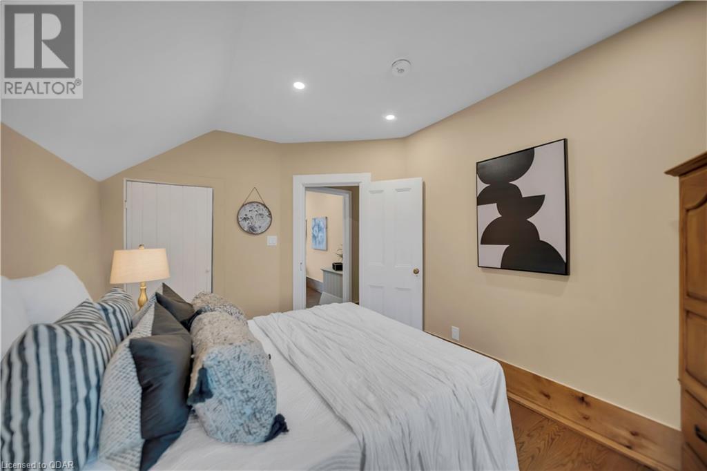 Listing 40382414 - Large Photo # 26