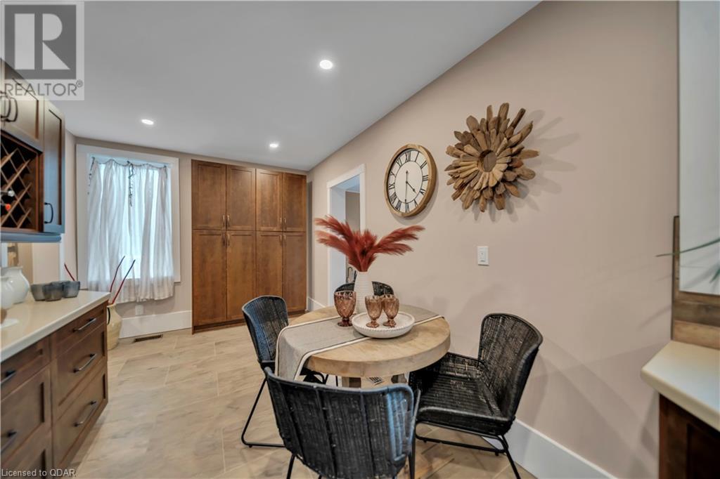 Listing 40382414 - Large Photo # 16