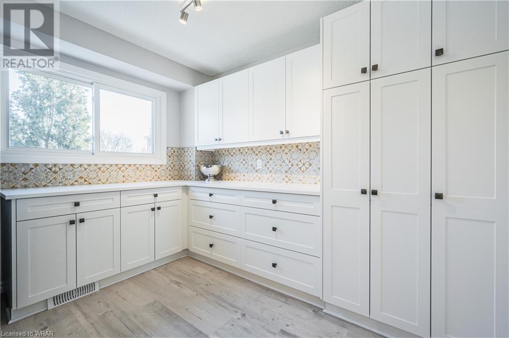 Listing 40382418 - Large Photo # 19