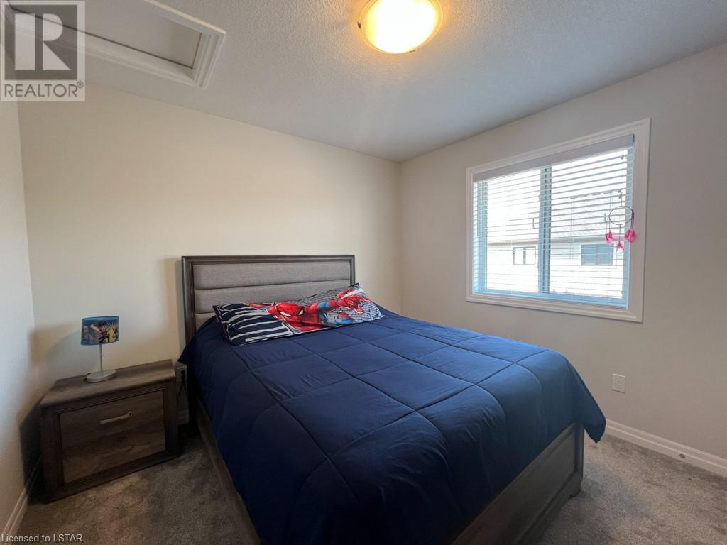 Listing 40382432 - Large Photo # 17