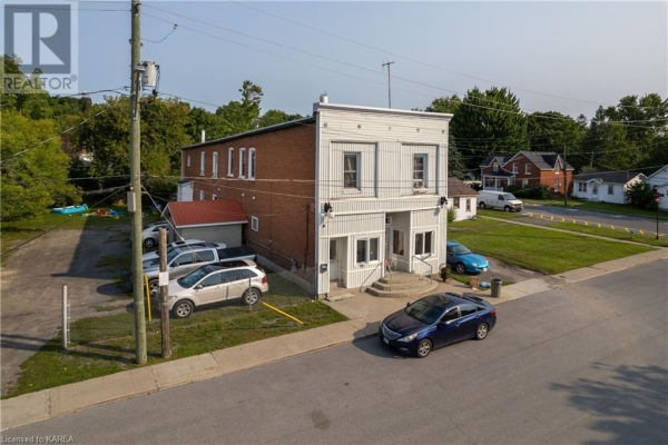 329 EDMON Street, Deseronto