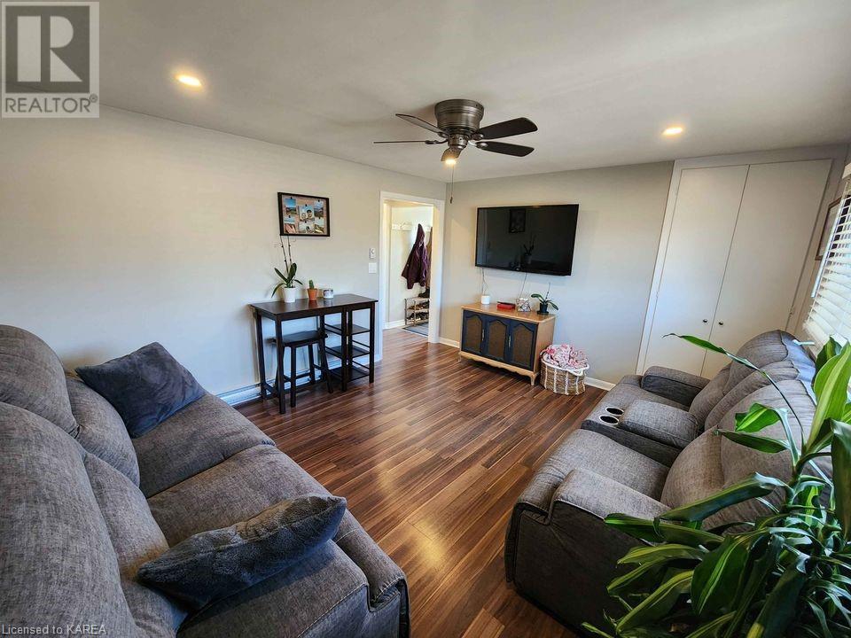 Listing 40382738 - Large Photo # 4
