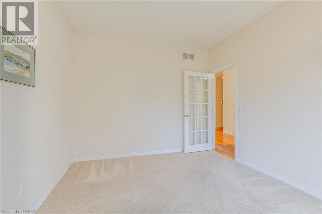 Listing 40382762 - Large Photo # 7