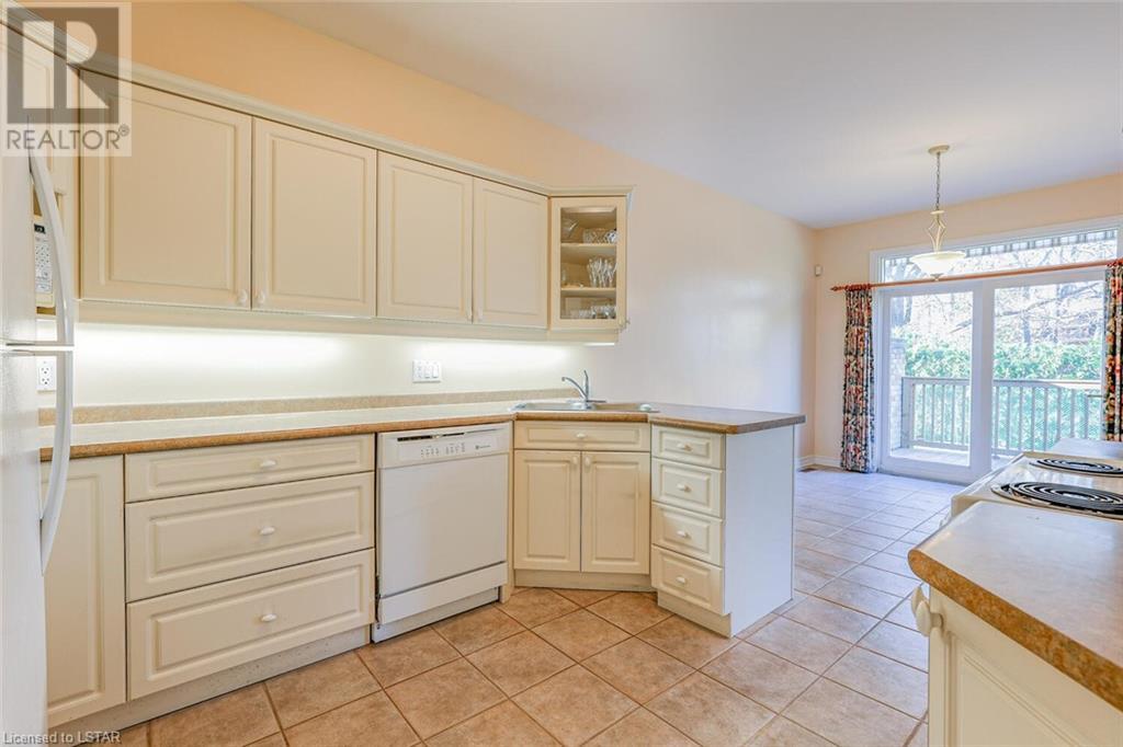 Listing 40382762 - Large Photo # 13