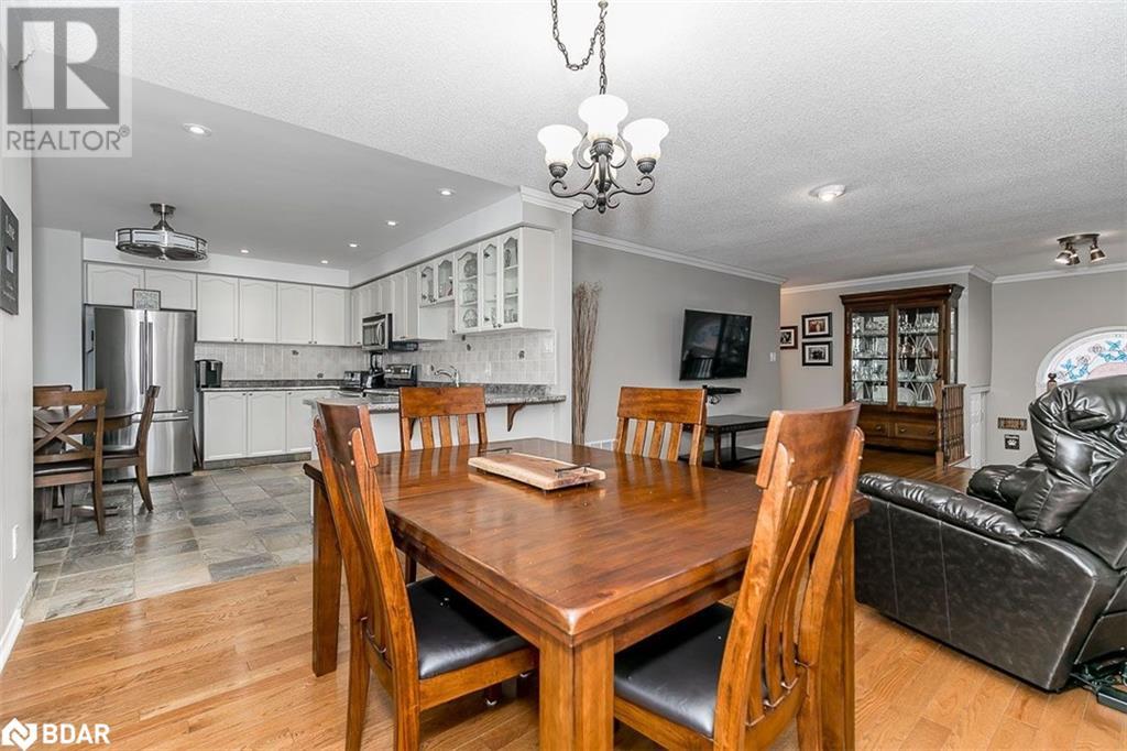 Listing 40382802 - Large Photo # 18