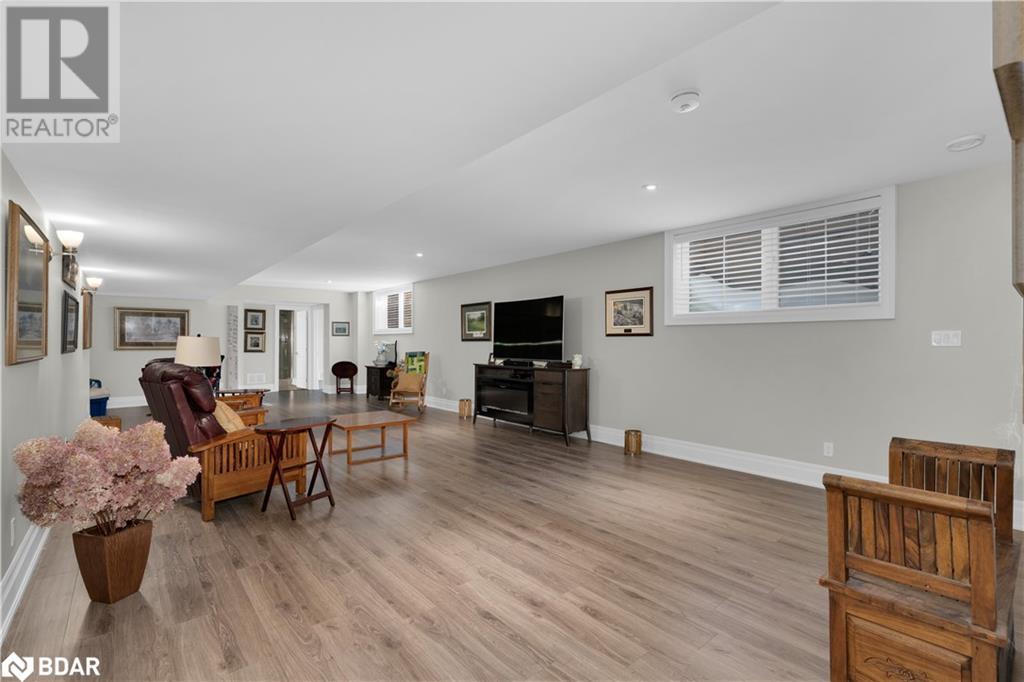 Listing 40383125 - Large Photo # 19