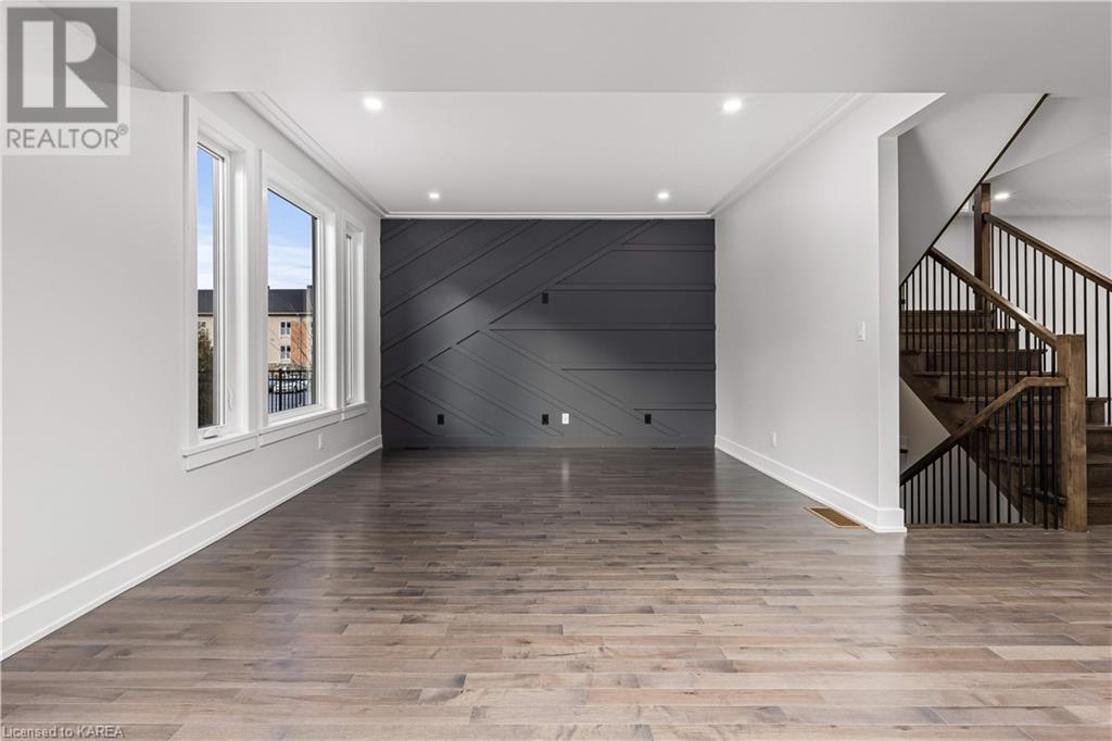 Listing 40383241 - Large Photo # 18